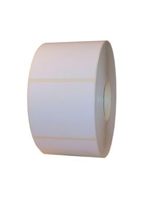 O poză cu o rola de etichete termice autoadezive de dimensiuni 70x60mm, cu 750 etichete. Etichetele sunt albe, cu un adeziv permanent.
